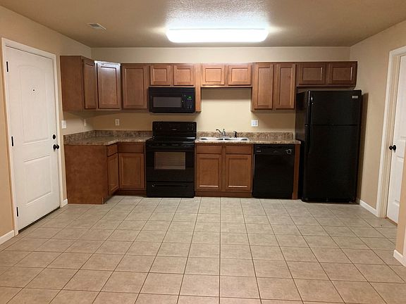 3rd image of 20930 Humanity Ln APT B