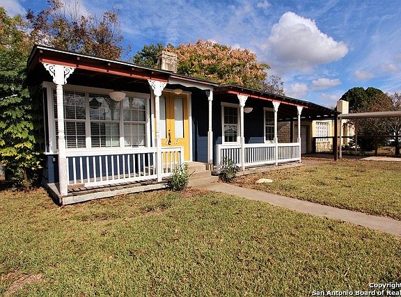 2nd image of 1919 Hicks Ave