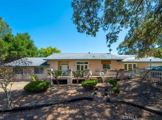 9040 Caleta Ln, Atascadero, CA 93422