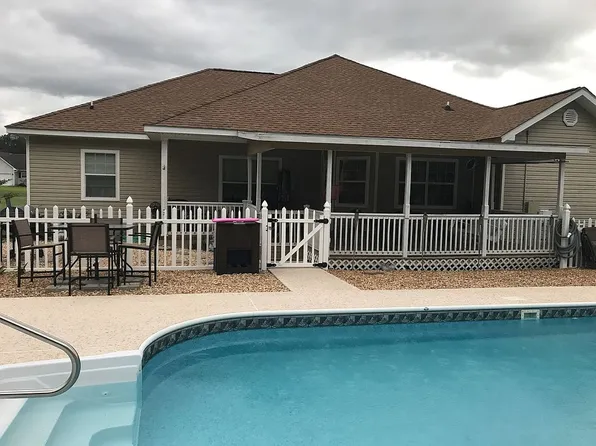 3807 Deer Run Dr, Blackshear, GA 31516