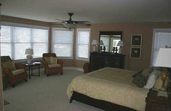 4th image of 1423A Sheridan Blvd