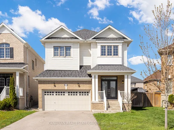 22 Schwalm Cres, New Tecumseth, ON L0G 1W0