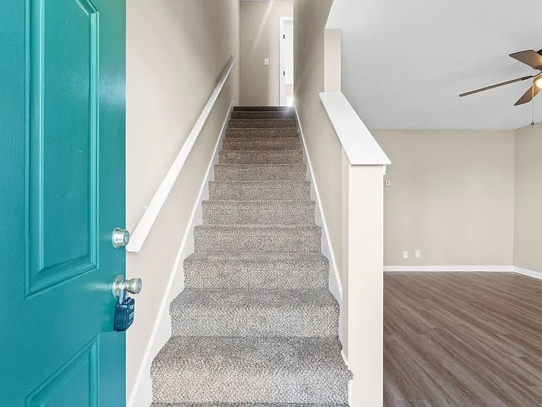 3847 Jockey Dr — Photo 3