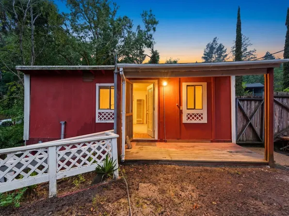 9489 Rio Vista Road, Forestville, CA 95436