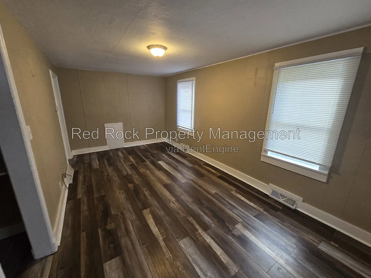 1 bed, 1.0 bath, $800 — Photo 4