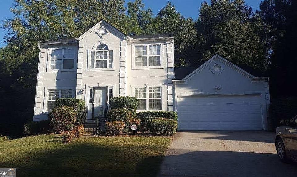 1st image of 3185 Kings Glen Trl