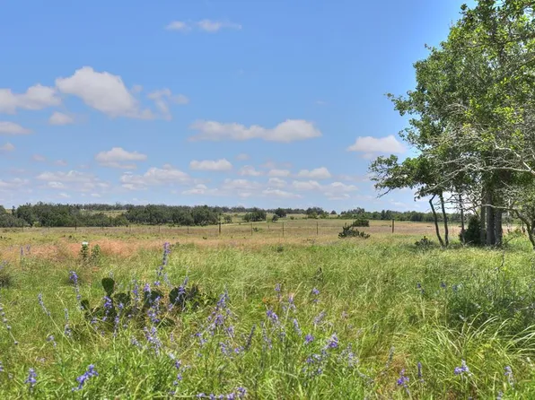 2600 Reservation Rd, Harper, TX 78631