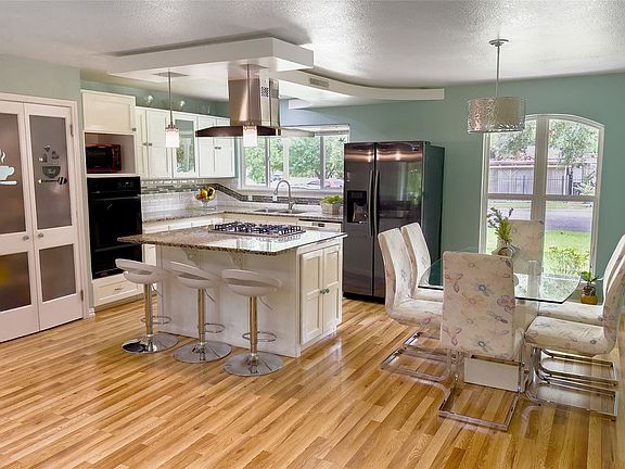 3rd image of 2801 Cheaney Dr