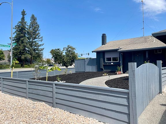3rd image of 6104 Maree Ct