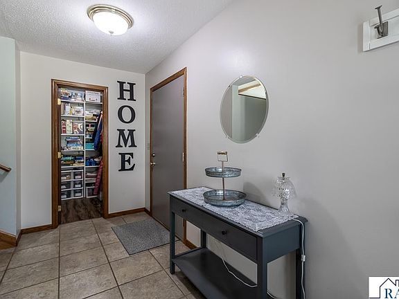 2nd image of 61785 Sunset Ln
