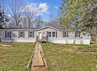 10828 Jayhawk Rd, Irondale, MO 63648