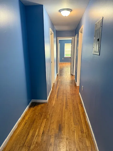 3 bed, $2,700 — Photo 2