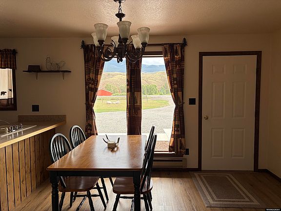 4th image of 1516 Warm Springs Dr