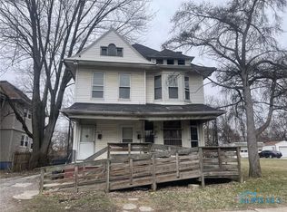 2467 Lawrence Ave, Toledo, OH 43620