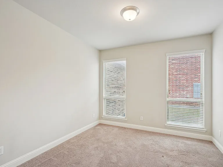16400 Olmstead Park Blvd — Photo 17