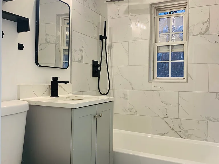 7206 Flower Ave #3 — Photo 11