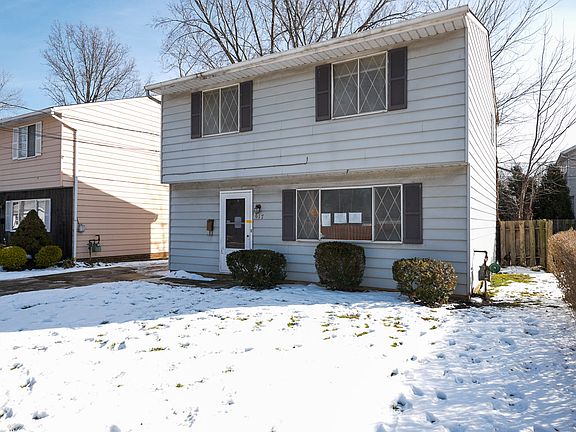 2nd image of 617 Campers Dr