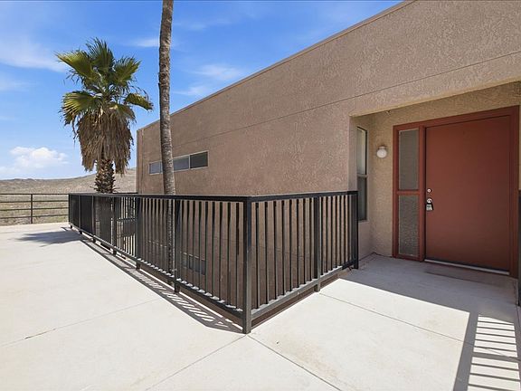 2nd image of 2601 W Broadway Blvd