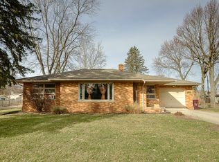 126 Montague St, Van Buren Township, MI 48111