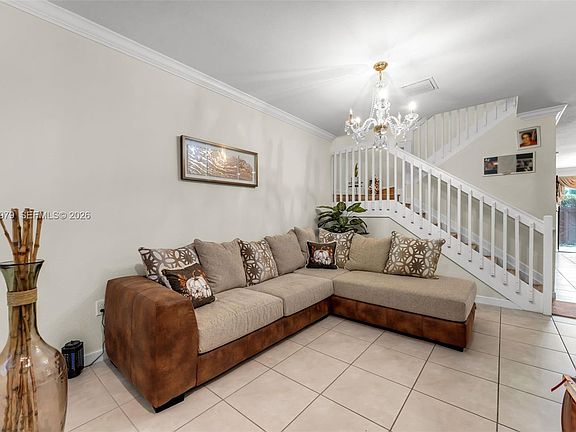4th image of 11472 SW 254th St