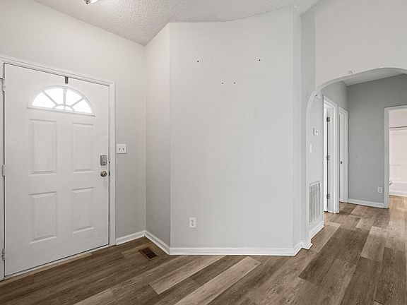 3rd image of 2505 Beech Gap Ct