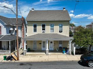 111 W Franklin St, Ephrata, PA 17522