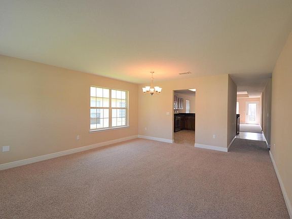 5th image of 2047 Fountainview Dr