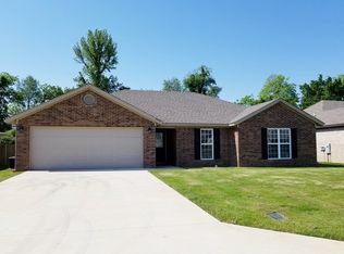 6029 Spencer Dr, Jonesboro, AR 72405