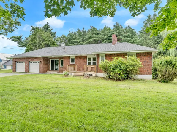 135 Elm Street, North Berwick, ME 03906