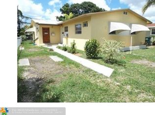 9283 SW 39th St, Miami, FL 33165