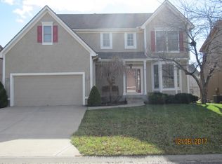 8505 W 127th Cir, Overland Park, KS 66213