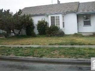 329 E 61st St, Long Beach, CA 90805