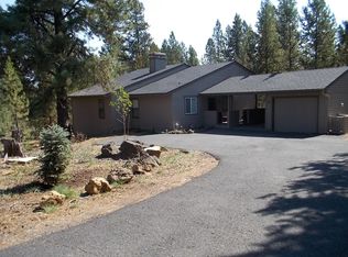 8 Holly Ln, Sunriver, OR 97707