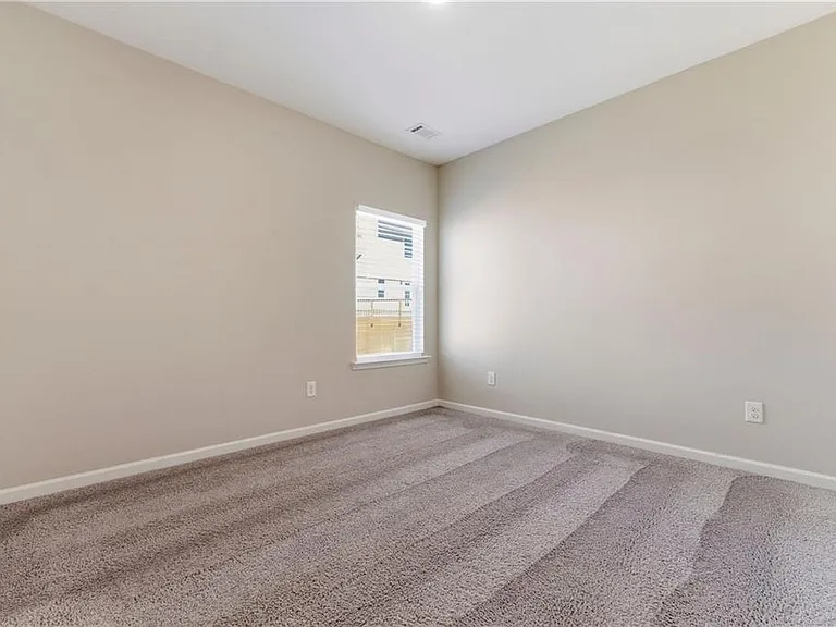231 Eva Way — Photo 17