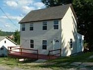 2nd image of 120 Fulton St