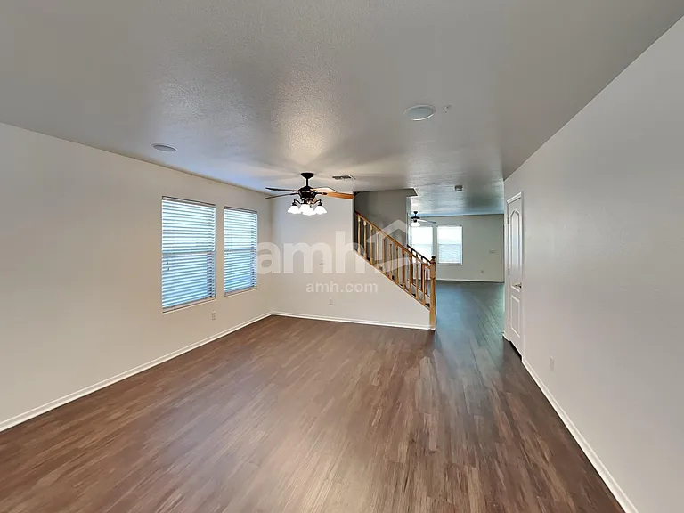 780 E Cowboy Cove Trl — Photo 6