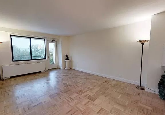 2nd image of 3671 Hudson Manor Ter APT 2A