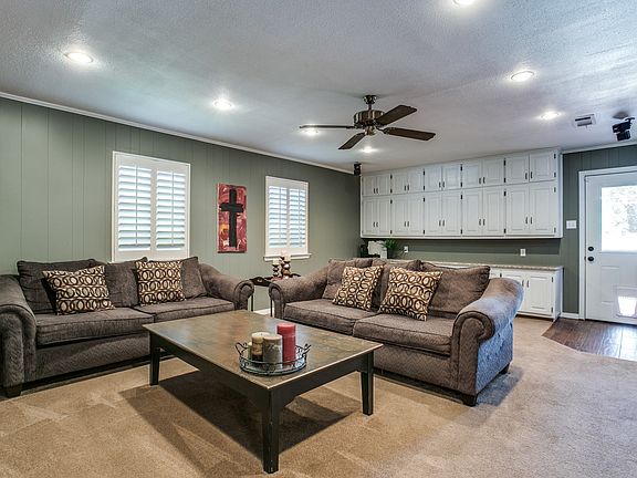 1718-tennyson-dr-arlington-tx-High-Res-3.jpg