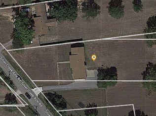 729 Silver Creek Rd, Azle, TX 76020