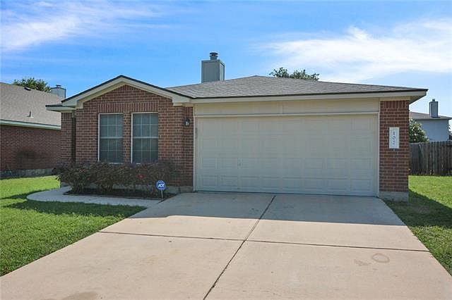 1st image of 102 David Dr