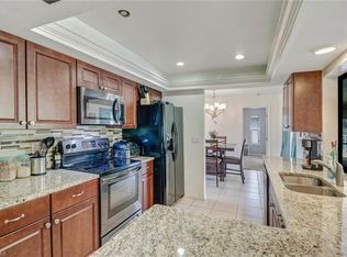 3421 SE 10th Pl, Cape Coral, FL 33904