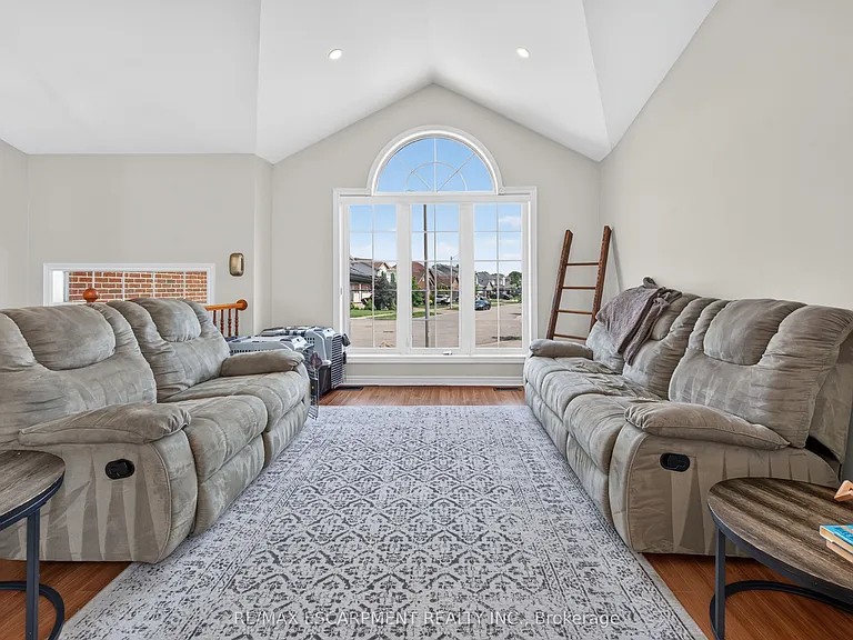 86 Golden Acres Dr — Photo 8