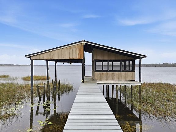 3rd image of 8096 SW County Road 18