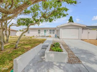 4443 Doris Dr, New Smyrna Beach, FL 32169