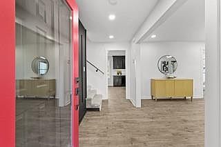 5th image of 3689 Donavan Ct