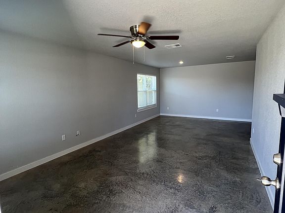 5th image of 1415 Shoshoni Trl #A