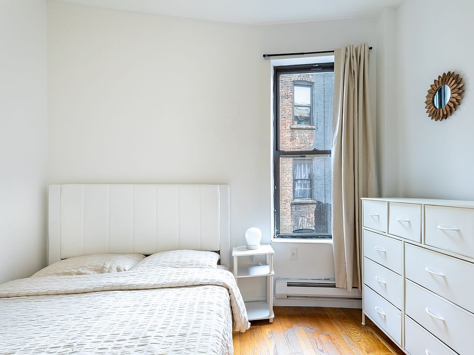 1st image of 8 W 108th St