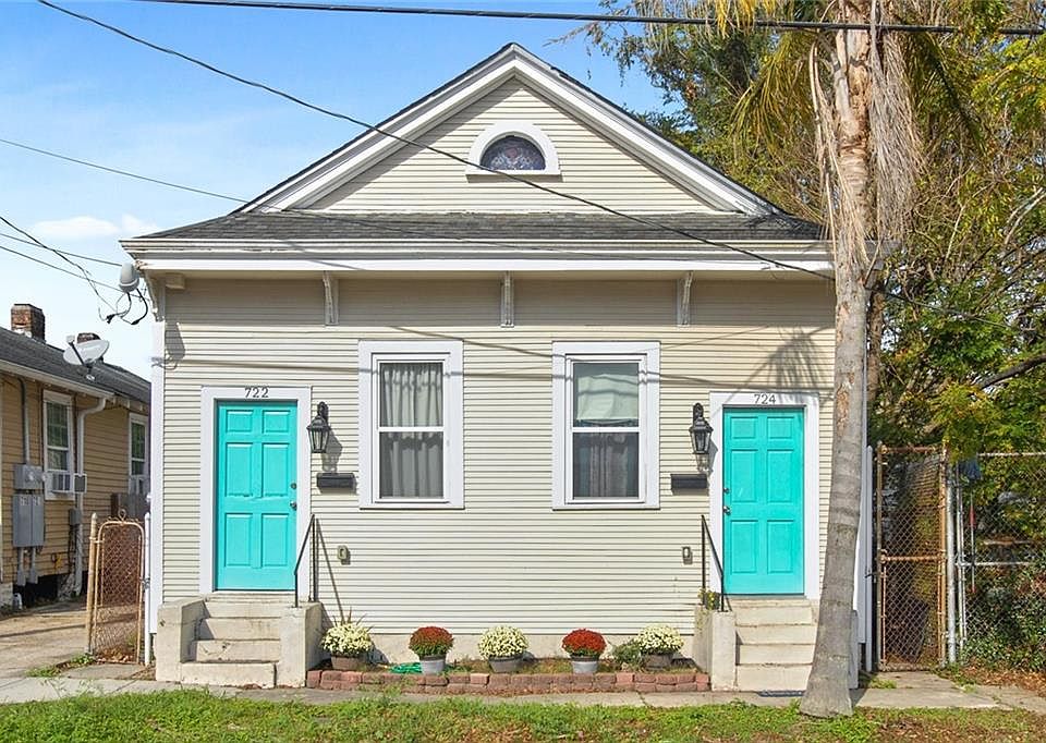 1st image of 722-24 Diana St