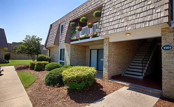5th image of 1501 Kindly Ln APT 202