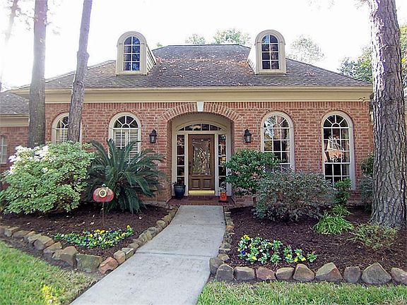 2nd image of 3607 Shady Village Dr